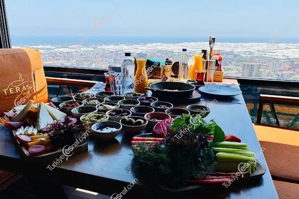BALKON NARGİLE CAFE &amp; BOWLİNG - Resim 6