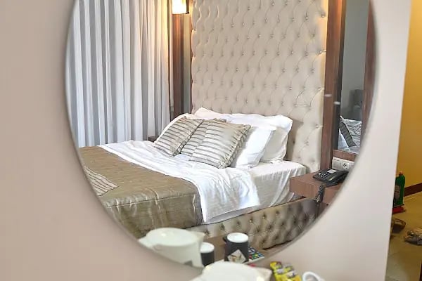 Red Green İzmir Karşıyaka Konaklama - Resim 16