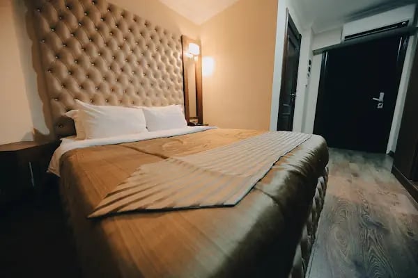 Red Green İzmir Karşıyaka Konaklama - Resim 13