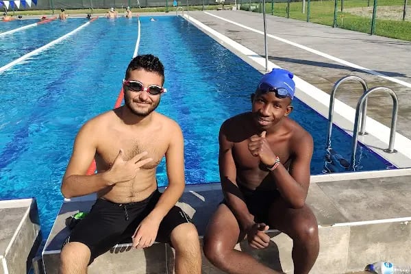 Ege Üniversitesi Yarı olimpik Açık Yüzme Havuzu - Resim 6