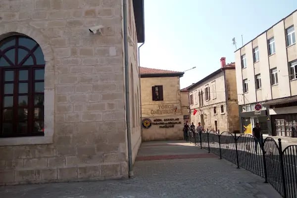Toros Üniversitesi Bahçelievler Kampüsü - Resim 16