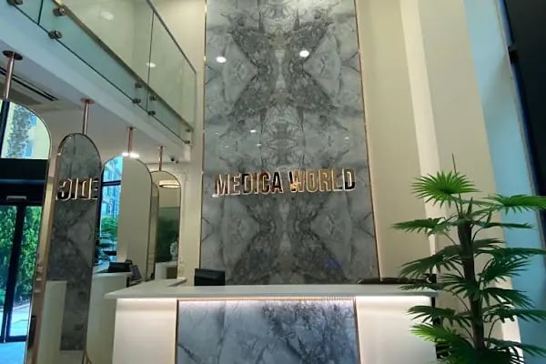 Özel Medicaworld Polikliniği - Resim 17