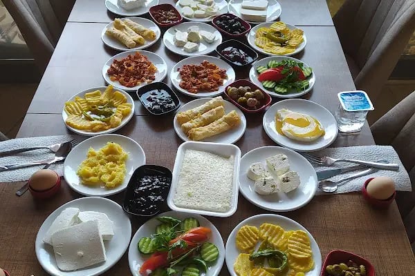 Şato Van kahvaltı salonu bismil - Resim 3