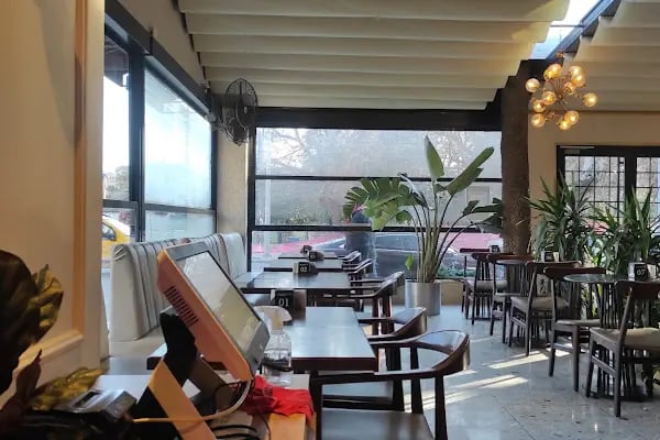 The Port Cafe - Resim 12