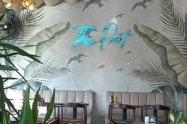 The Port Cafe - Resim 20