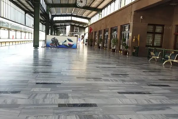 Ankara Gar Gümrük Müdürlüğü - Resim 1