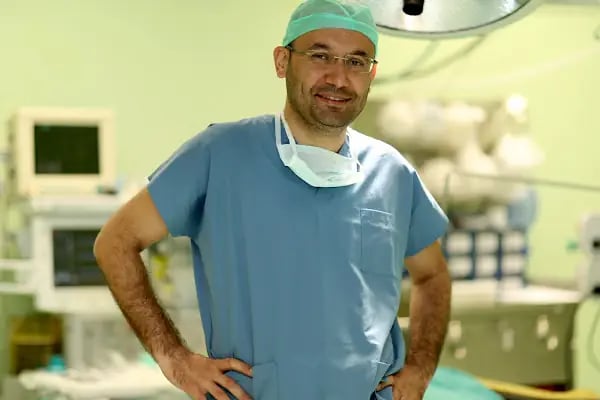 Op.Dr. Orhan Erbaş | Estetik Cerrahi - Resim 15