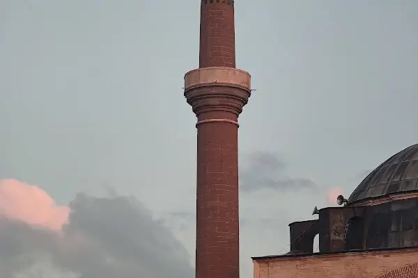 Şerafeddin Cami - Resim 6