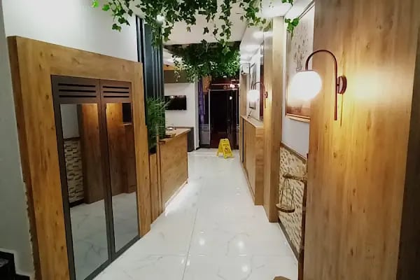 West Garden Hotel - Resim 12
