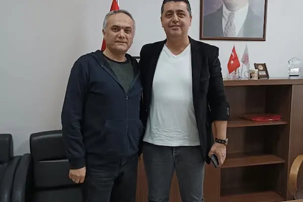 Bergama Erdal Önder Kapalı Spor Salonu - Resim 8