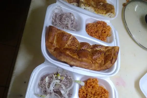 Öz Altınova pide kebap salonu - Resim 12