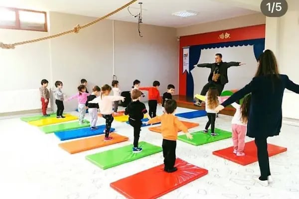 Özel Çorlu Küçük Şeyler Anaokulu - Resim 3
