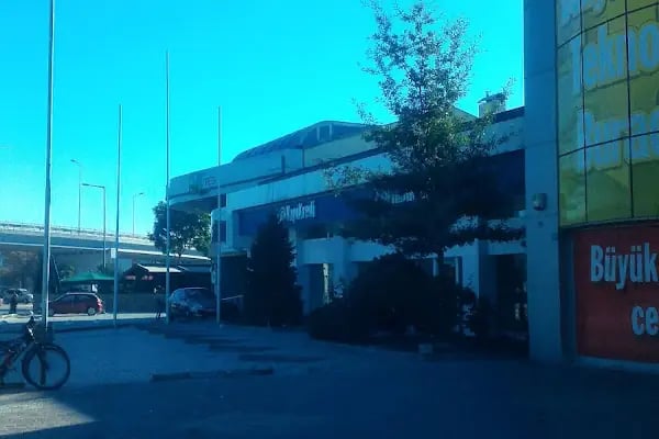 Yapı Kredi - Konya Mesnevi Şubesi - Resim 8