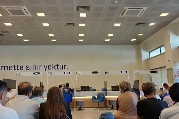 Yapı Kredi - Konya Mesnevi Şubesi - Resim 4