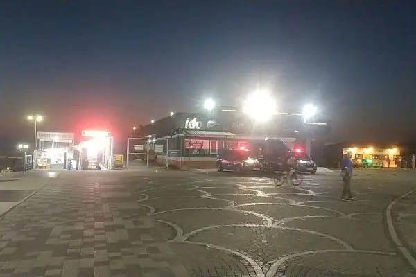 İdo Avşa Adası Otobüs Terminali - Resim 16