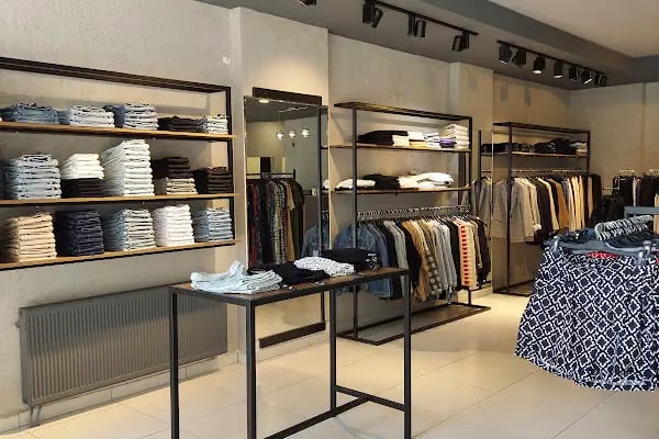 Burcu Çam Butik Millet Mahallesi Bayan Giyim - Resim 5