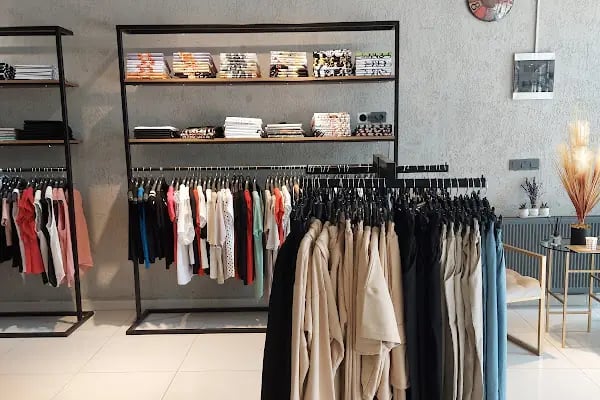 Burcu Çam Butik Millet Mahallesi Bayan Giyim - Resim 11