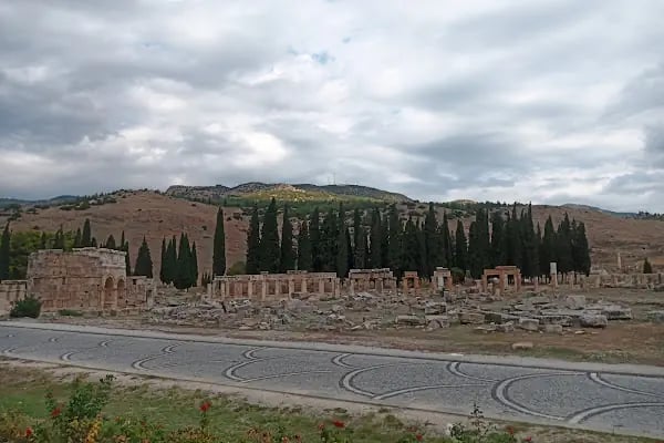 Pamukkale Traverten Otoparkı - Resim 11
