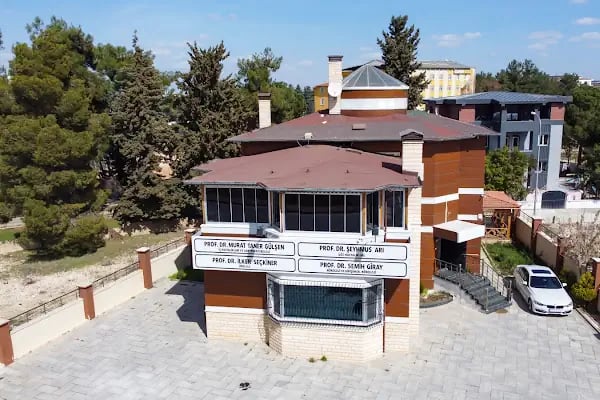 Prof. Dr. Şeyhmus Arı - Göz Hastalıkları Uzmanı - Resim 6