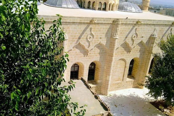 Fırfırlı Cami - Resim 13