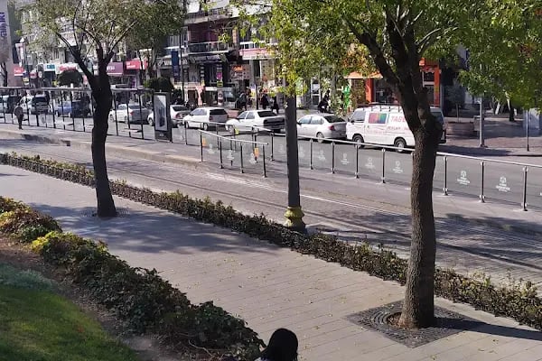 Tramvay Zafer Durağı - Resim 10