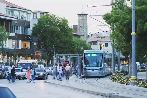 Tramvay Zafer Durağı - Resim 19