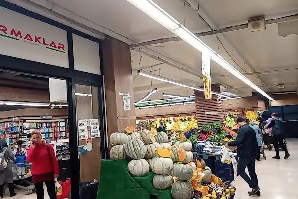 Irmaklar Market - Resim 1