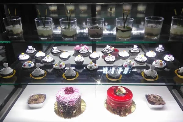 zoom cafe ve oyun evi - Resim 10