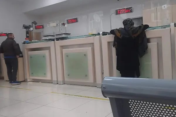 Bayrampaşa PTT Merkez Müdürlüğü ( Yeni Hizmet Binası ) - Resim 2
