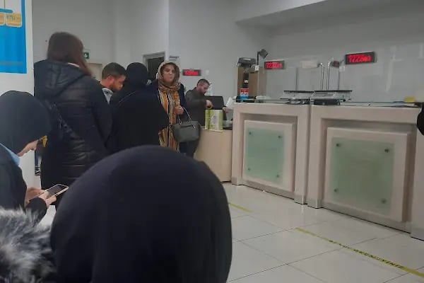 Bayrampaşa PTT Merkez Müdürlüğü ( Yeni Hizmet Binası ) - Resim 10