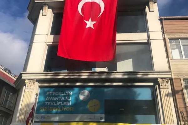 Bayrampaşa PTT Merkez Müdürlüğü ( Yeni Hizmet Binası ) - Resim 8