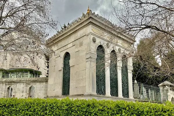 Sultan 2. Beyazıd Veli Türbesi - Resim 5