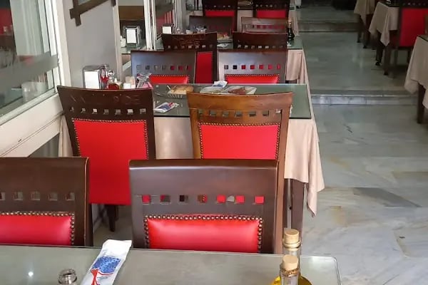 Olympia Cafe&Restaurant - Resim 16
