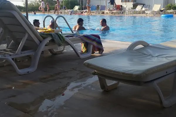 Akasya Mahallesi Havuzu - Resim 17
