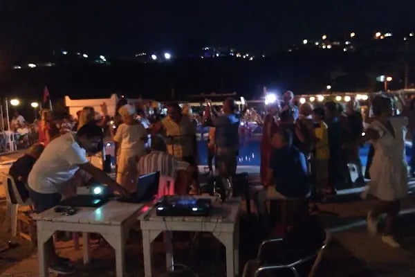 Akasya Mahallesi Havuzu - Resim 14