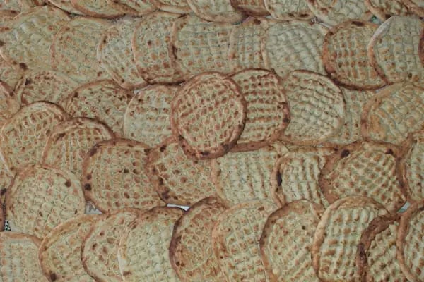 Yenimahalle Pide Lahmacun Salonu Lavaş ve Tirnakli Pide - Resim 17