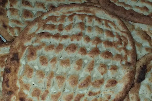 Yenimahalle Pide Lahmacun Salonu Lavaş ve Tirnakli Pide - Resim 4