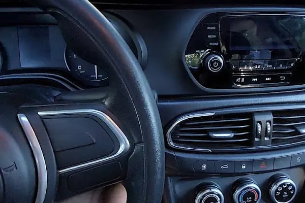 İrem 38 Rent a Car - Resim 15