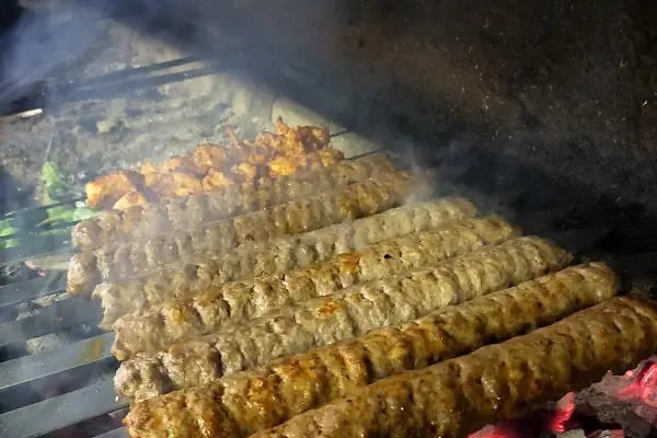 Joker Burger&amp;Sandwich + PilavJı &amp; TatlıJı + Ömer Usta Çiğköfte - Resim 4
