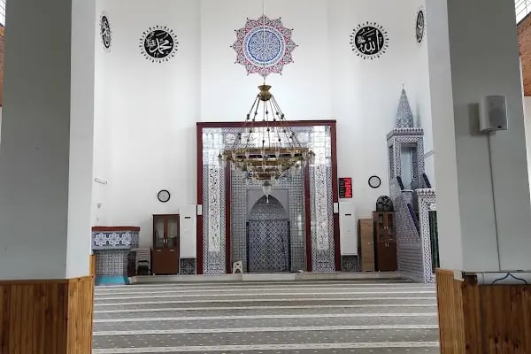 Sultan Murat Cami - Resim 4
