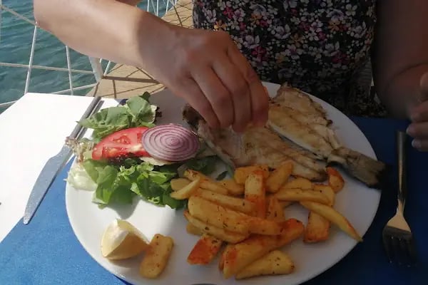 THE PLACE RESTAURANT - Resim 19