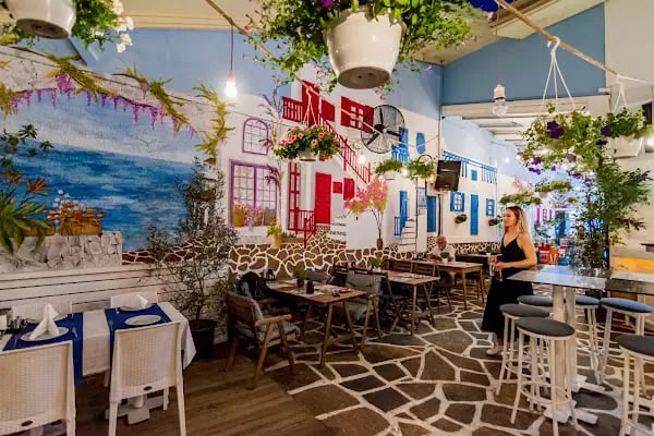 THE PLACE RESTAURANT - Resim 6