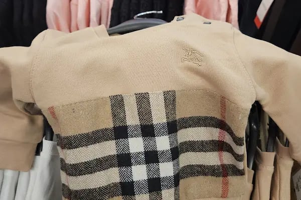 Lara Shopping - Resim 14