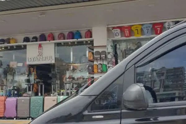 Lara Shopping - Resim 5