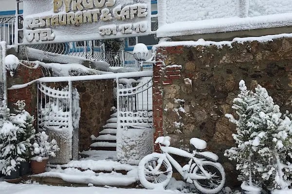 Pyrgos Otel Restaurant - Resim 11