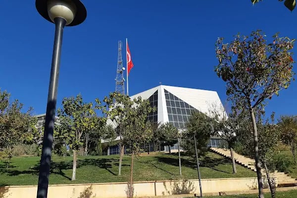 Karaköprü belediyesi yaşam parkı - Resim 14