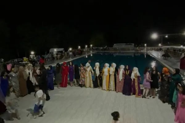 Gözek Yüzme Havuzu - Resim 10