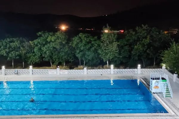 Gözek Yüzme Havuzu - Resim 13
