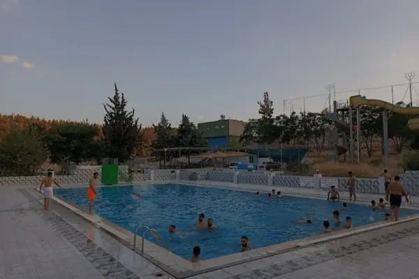 Gözek Yüzme Havuzu - Resim 8
