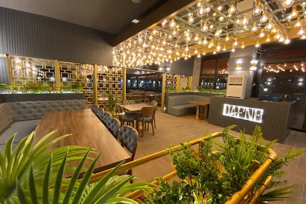 Şantie Cafe &amp; Restaurant - Resim 2